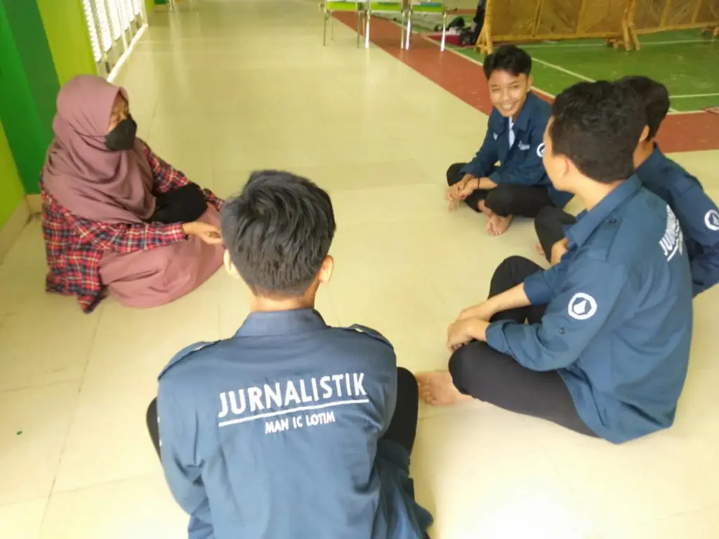 Kerja TIM dalam Tugas Proyek Digital didampingi Tim dari Fata Institute